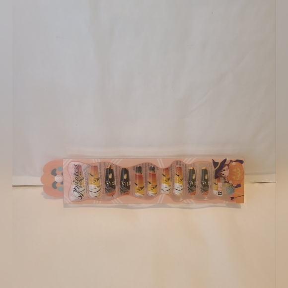Halloween Press On Nails 12 Pc Set With Free Bottle Of Adhesive Glue New In Box - Picture 8 of 14